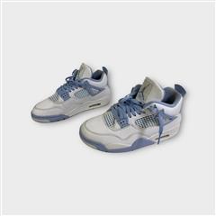 Size 9.5M/11W - Jordan 4 Retro Forget Me Not (Women's) HV0823-100 Pre-Owned
